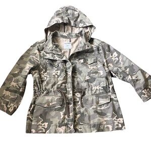 Old Navy Camouflage Cinched Waist Jacket